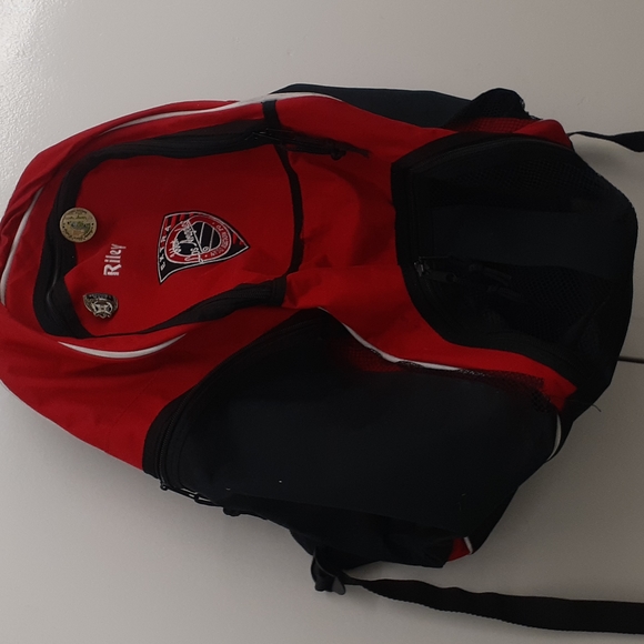 BLACK RED Riley Backpack - Picture 3 of 4